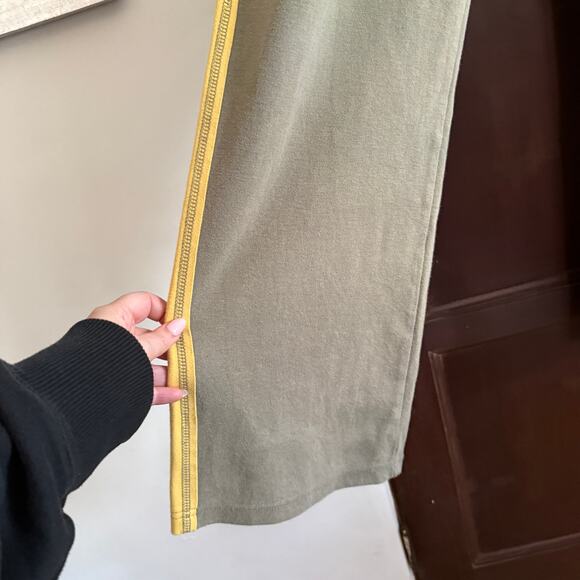 EDWIN | Olive Green and Yellow Side stripe straight leg sweatpants | XL - Picture 4 of 6